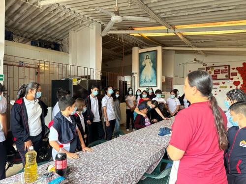 visita-fundacion-casita-de-dios-2025-10