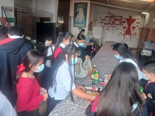 visita-fundacion-casita-de-dios-2025-11