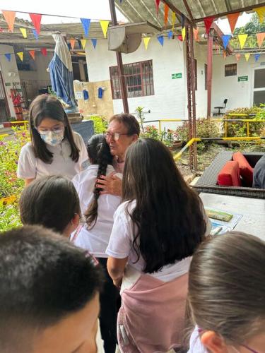 visita-fundacion-casita-de-dios-2025-4